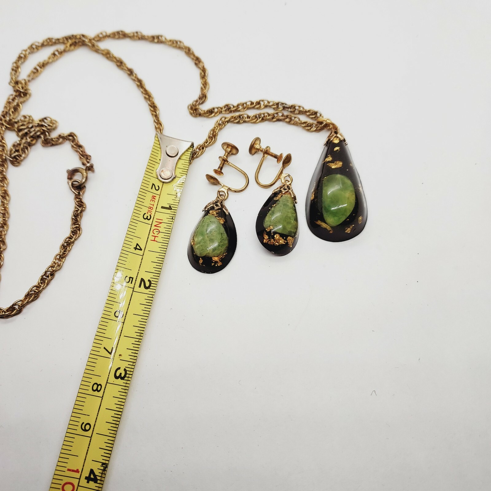Vtg Necklace Earrings Set Lucite Gold Flake Plastic Resin Teardrops Mod Pendant
