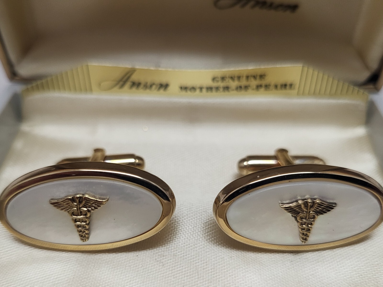 Anson Doctor Caduceus Vintage Mother Of Pearl Gold Toned Cufflinks Cuff Links DR