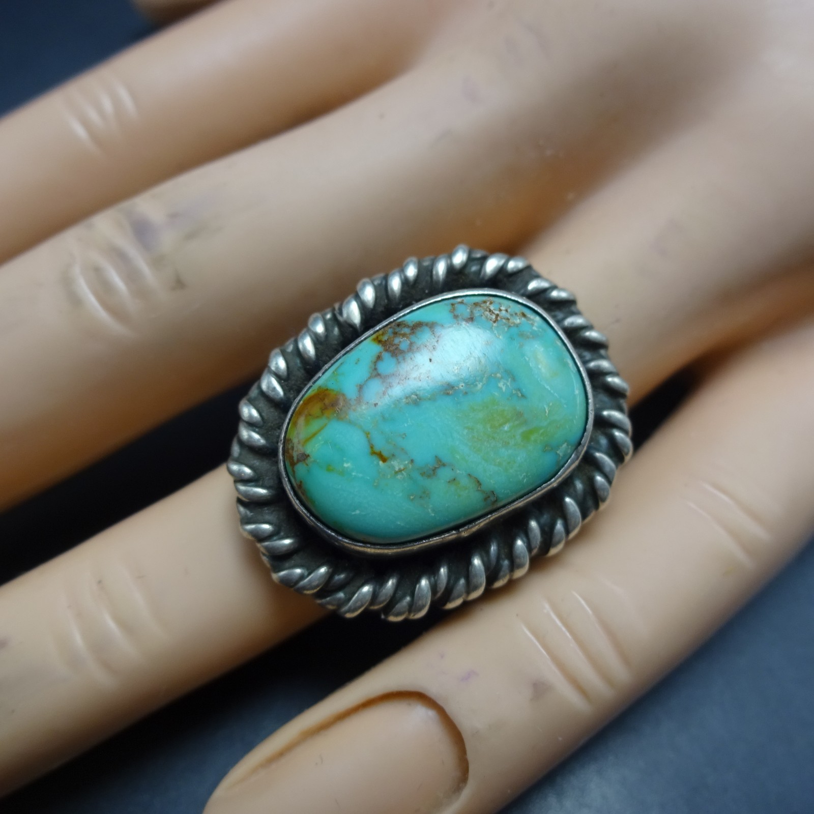 Old 1960s 1970s TURQUOISE Sterling Silver RING size 6.75 Vintage Pawn