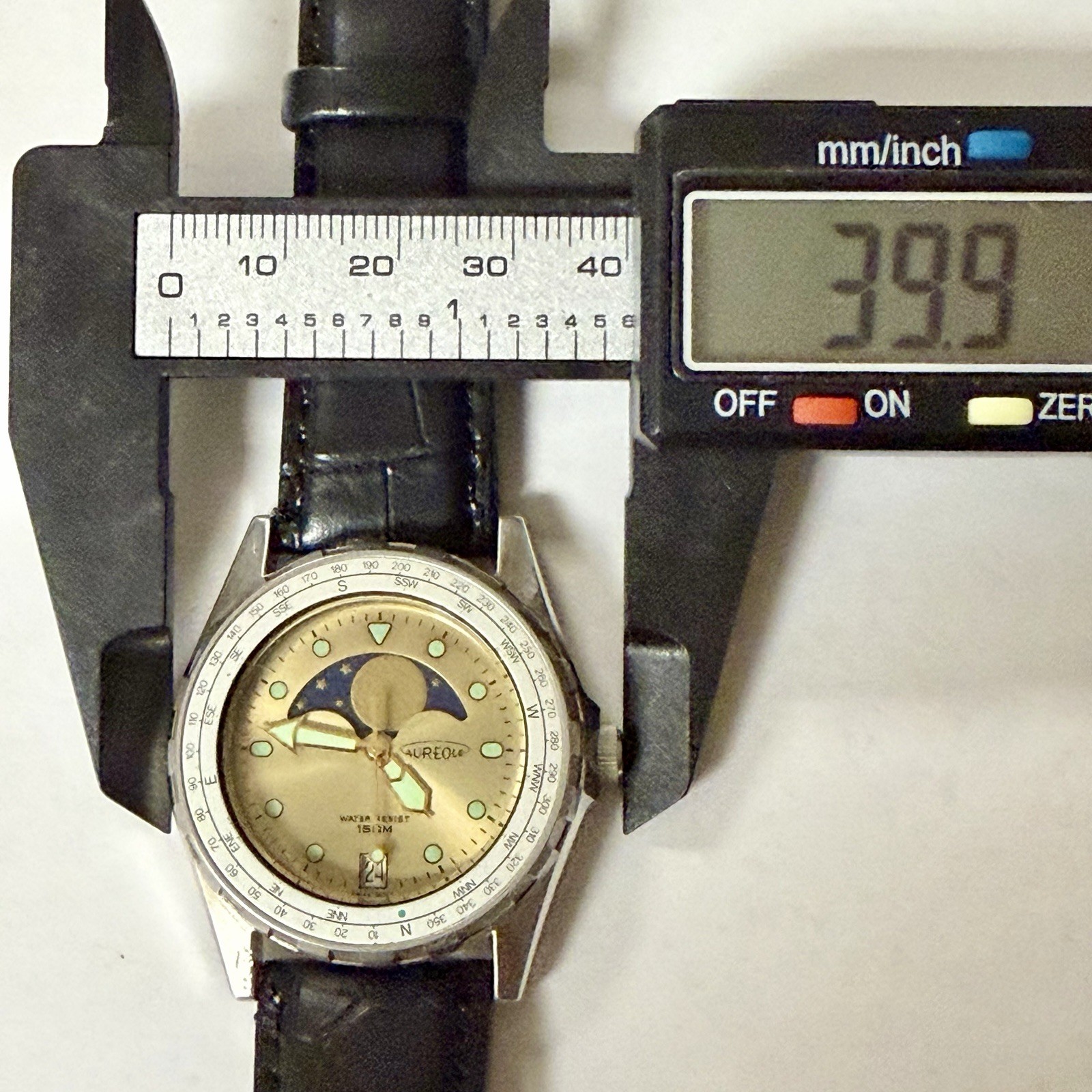Vintage AUREOLE Moon Phase Quartz SW-224 Men’s 39mm Diver Watch Compass Bezel