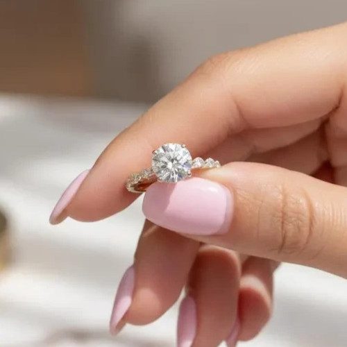 1.60 CT Round-Cut EF/VS1 Lab Grown Diamond Engagement Ring 14K Yellow Gold