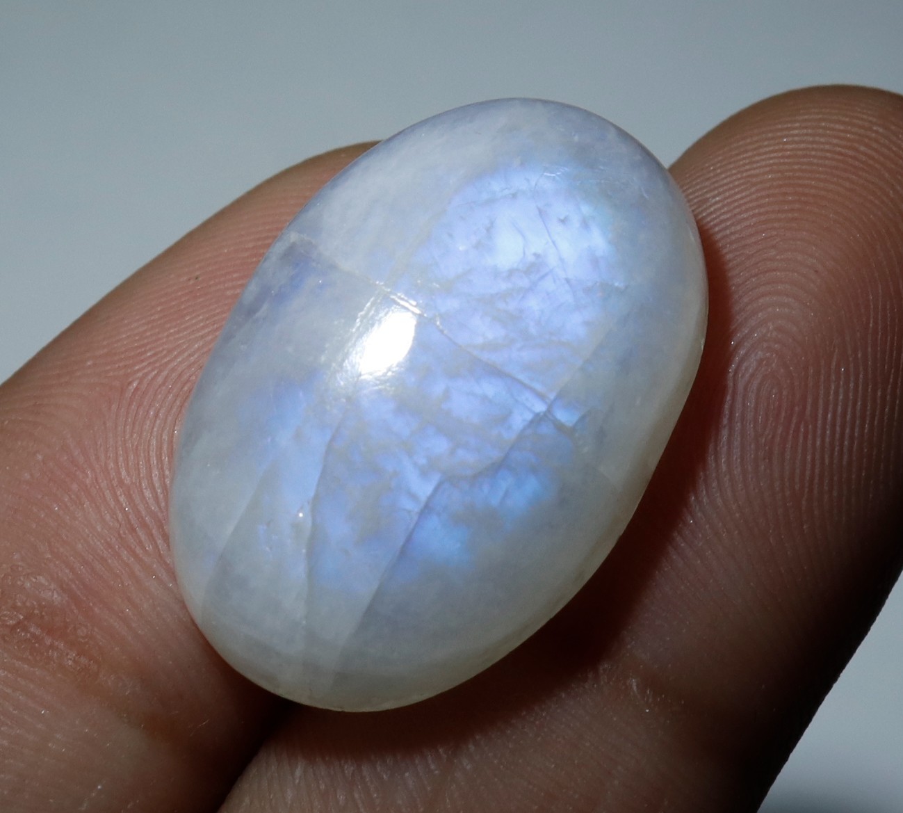 100% Certified Natural Rainbow Moonstone Oval Cabochon Gemstone 26.55 Ct