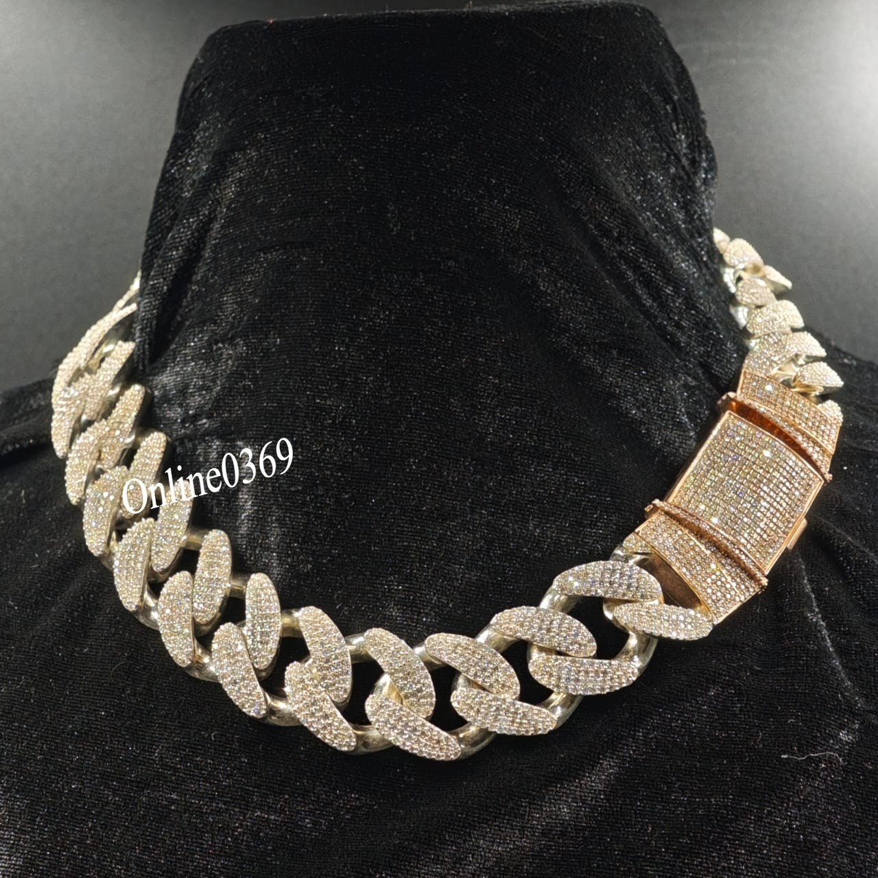 Men’s 25mm X 20″ Miami Broad Cuban Link Necklace In VVS Moissanite 925 Silver