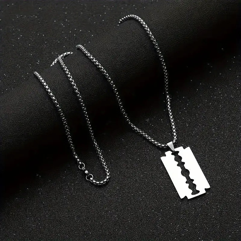 Simple Razor Blade Jewelry Gothic Silvery Pendant Necklace (Not Sharp)