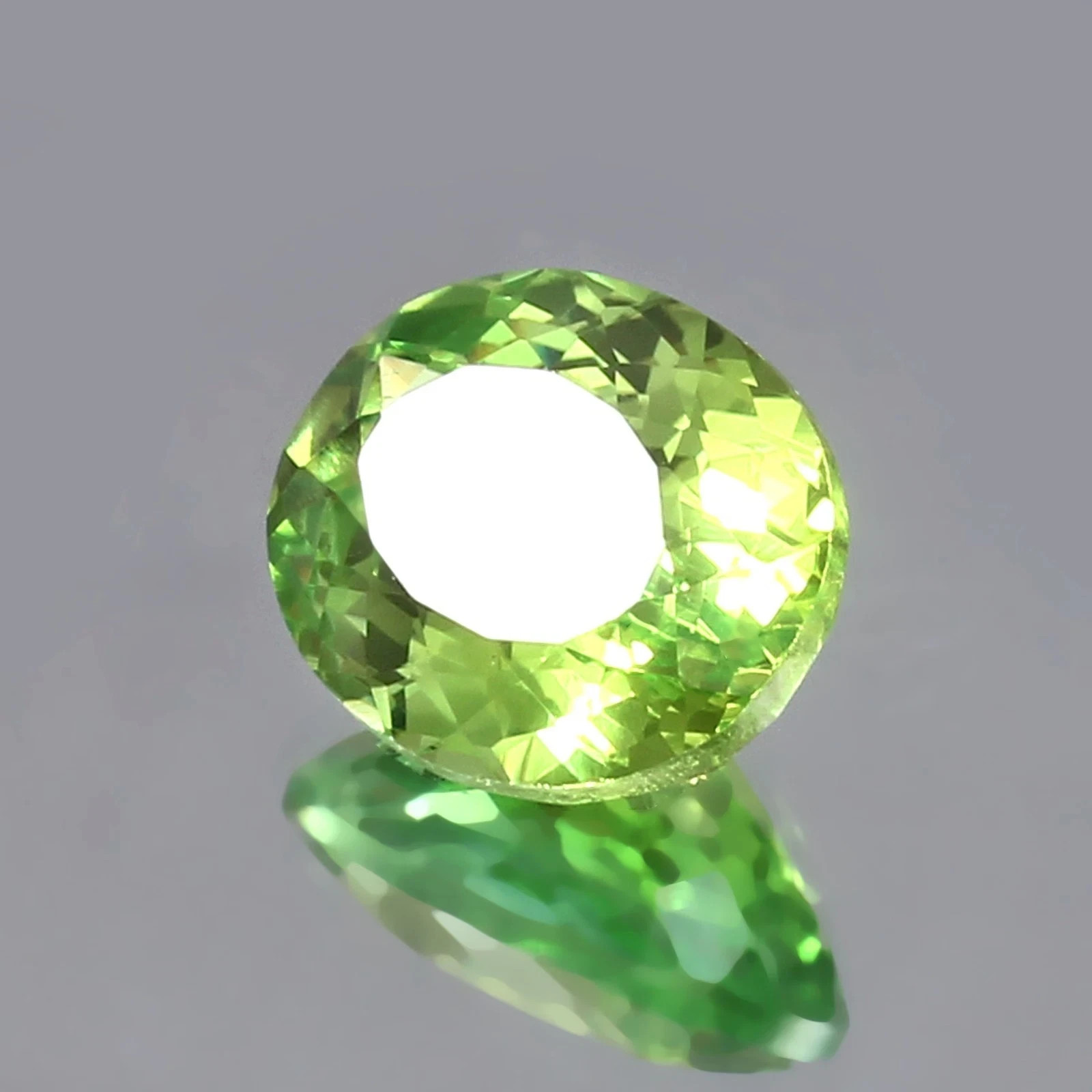 Natural 5.65 Ct Peridot Oval Cut Certified Loose Gemstone Lot with Free Gift
