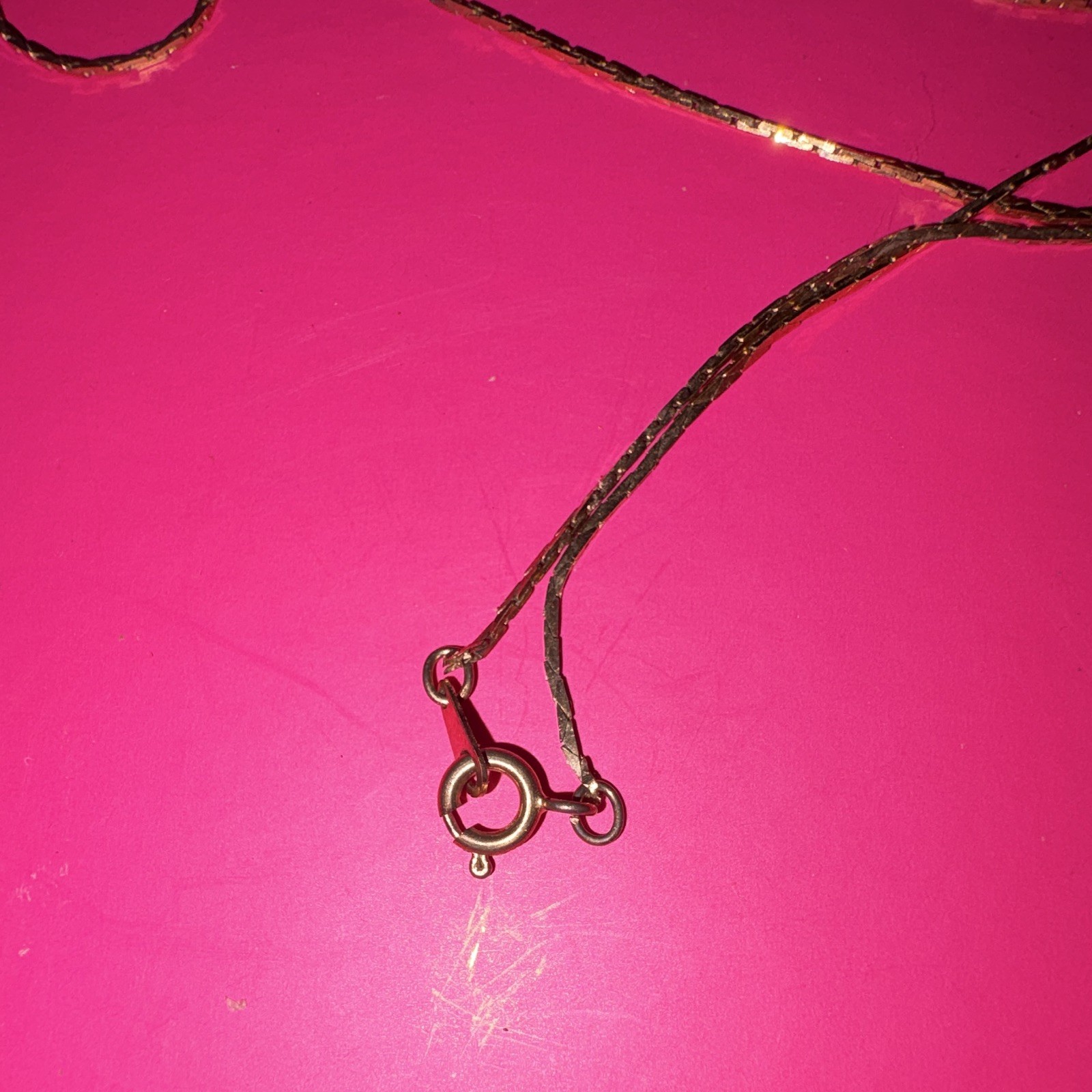 Gold Tone Heart Charm Pendant Chain Necklace Spring Ring Closure Love Theme