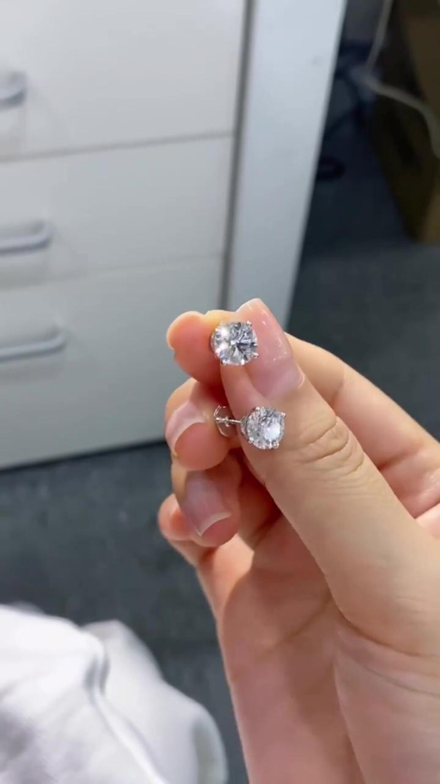 1.60CT Round Cut Earring & 2.15 CT Radiant Cut White VVS1 Diamond Ring