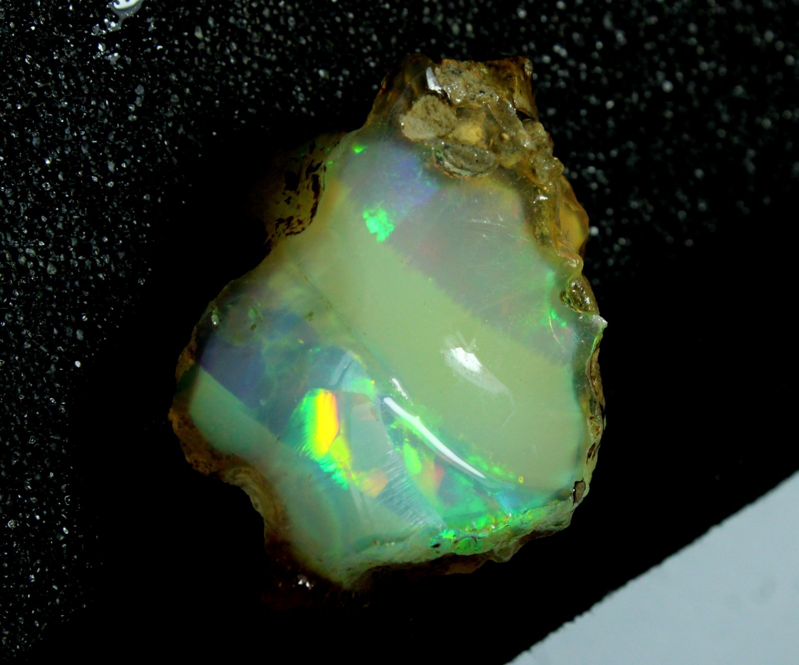 39.45 Carat Natural Ethiopian Rough Opal Raw Crystal with Intense Green Flash