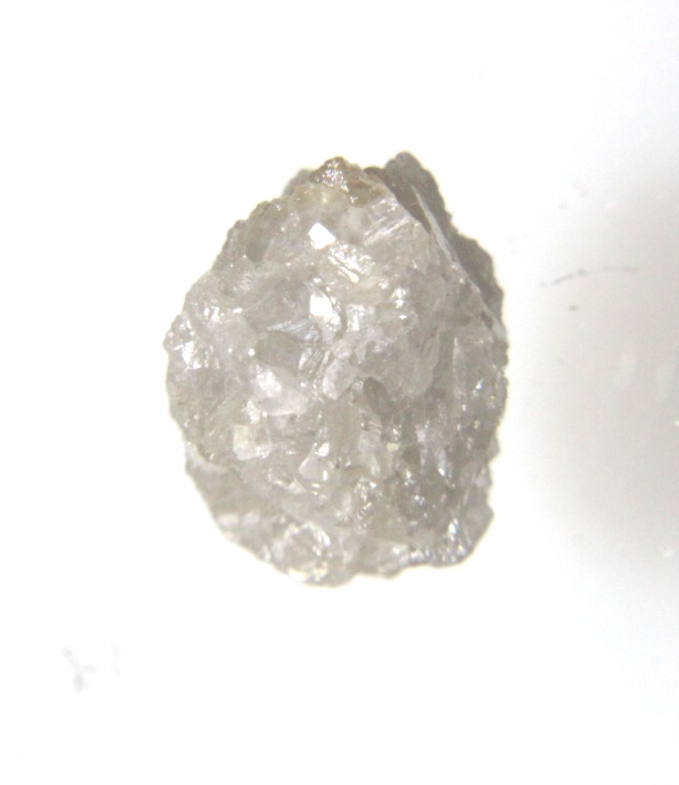 3.90CT/1 PIECE NATURAL RAW UNCUT GRAY ROUGH DIAMOND 9.32×7.83×6.81 MM