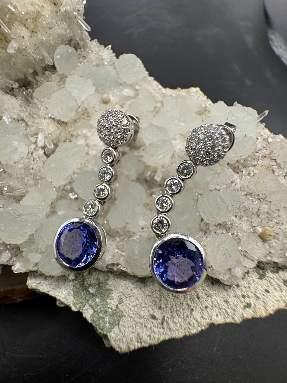 Elegant 14K White Gold Tanzanite & Diamond Drop Earrings