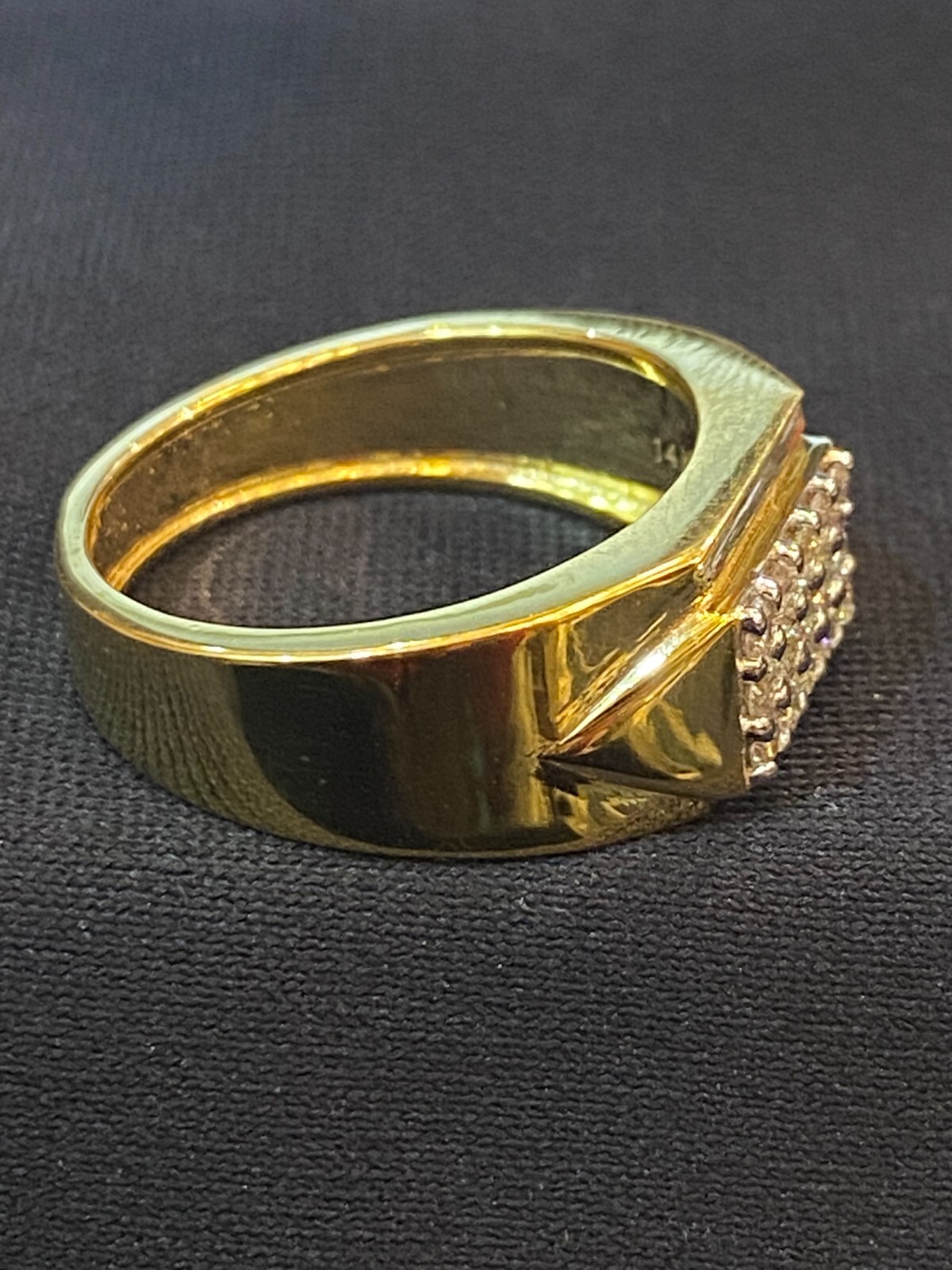 Pave 0.70 Cts Round Brilliant Diamonds Men’s Anniversary Band Ring In 14K Gold