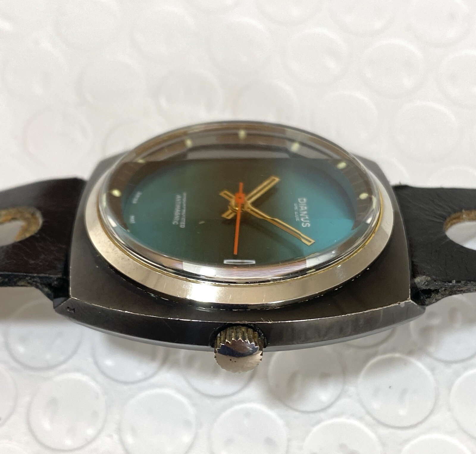 Diantus De Luxe Vintage Watch Men’s 38mm Date Swiss Made Blue Dial Very Rare