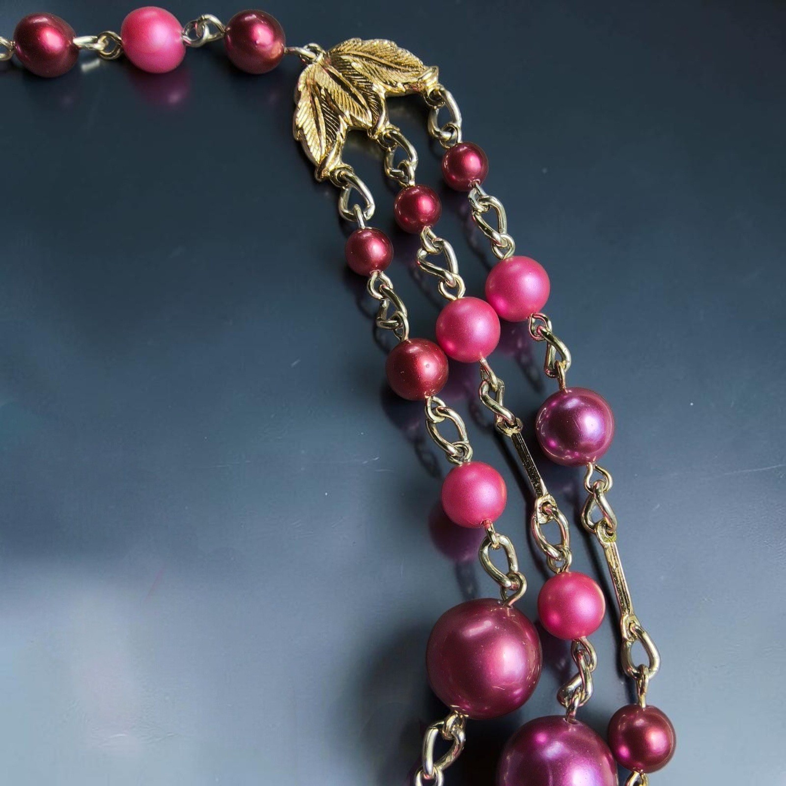 Vintage Japan 3 Strand Pink Plum Glass Bead Necklace Satin Gold Tone 14″-17″