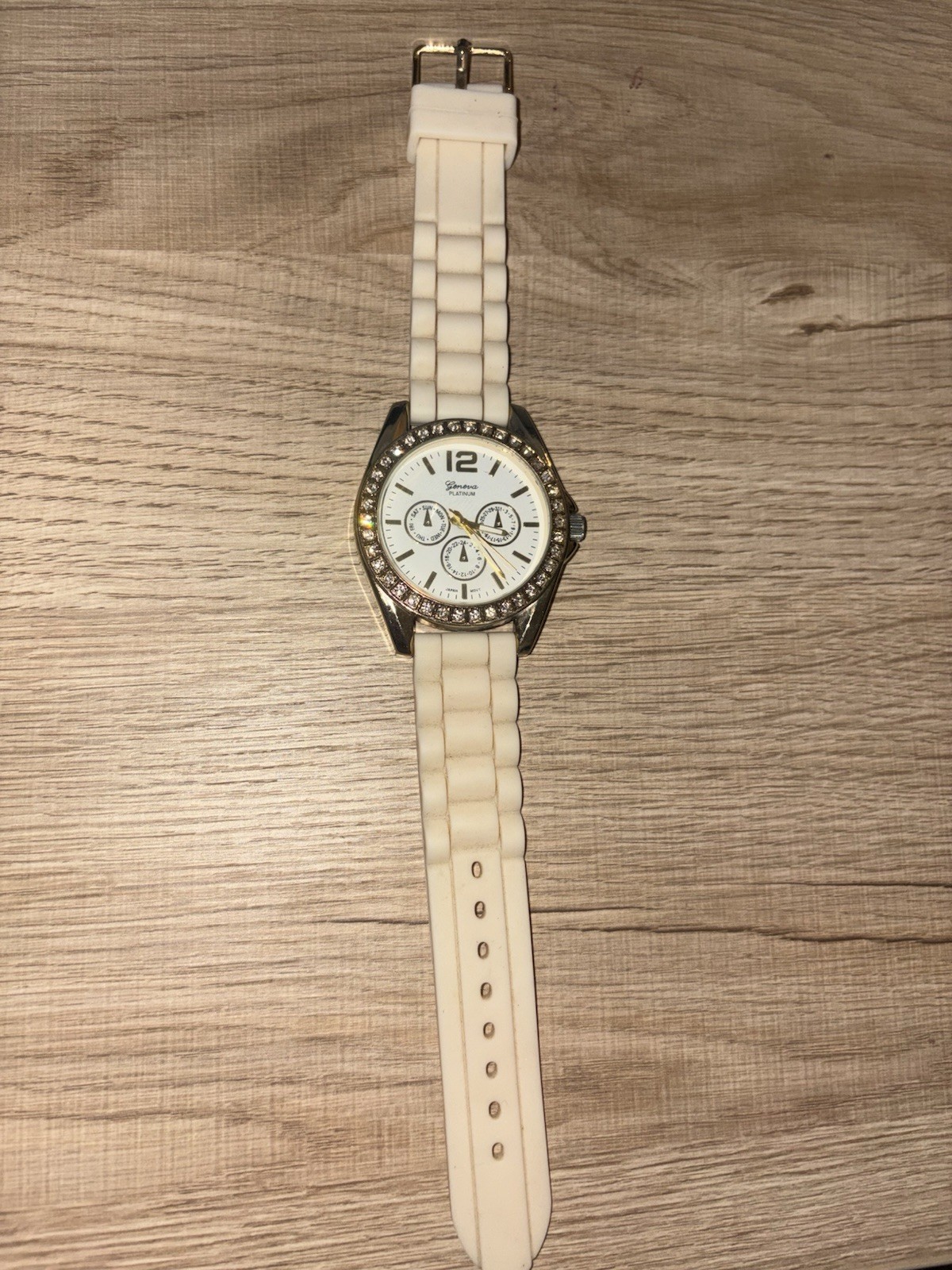 Geneva Platinum Women’s Analog Quartz Watch White Silicone Strap Gold Tone
