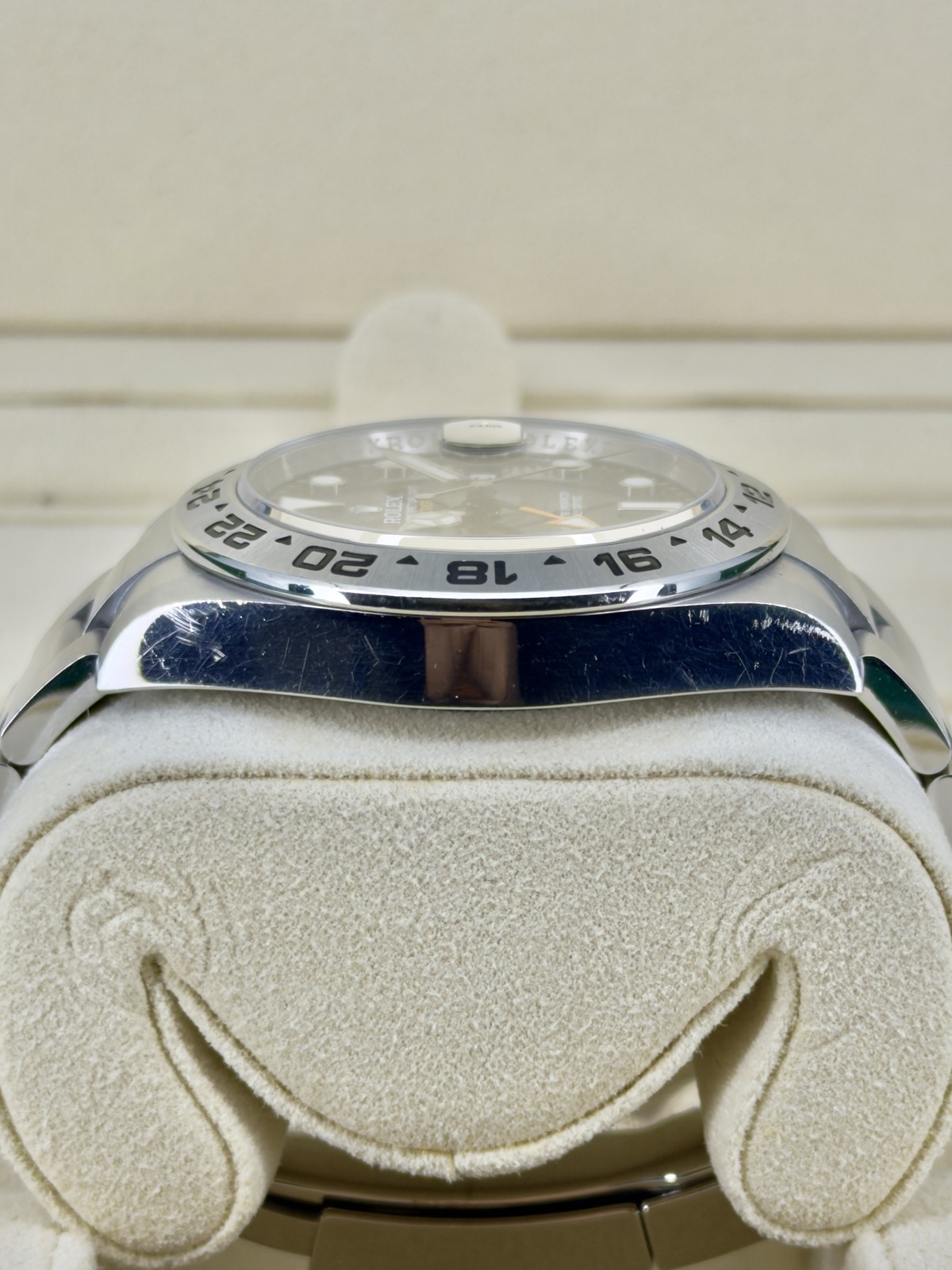 Rolex Explorer II Black Dial on Oyster 216570 Complete 2016