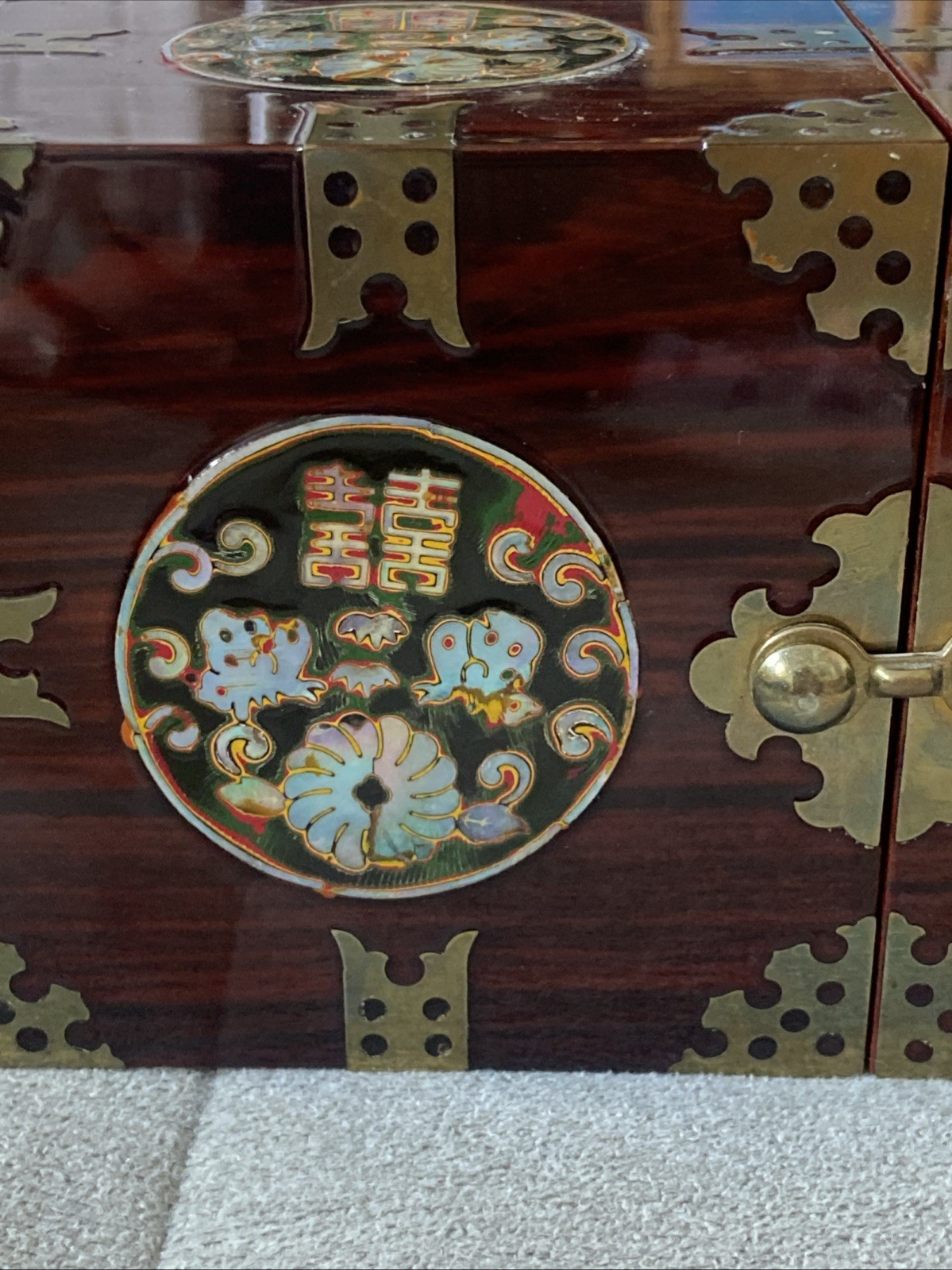 Vtg Korean Lacquerware Mother-Of-Pearl Inlay Document Box Brass Hardware