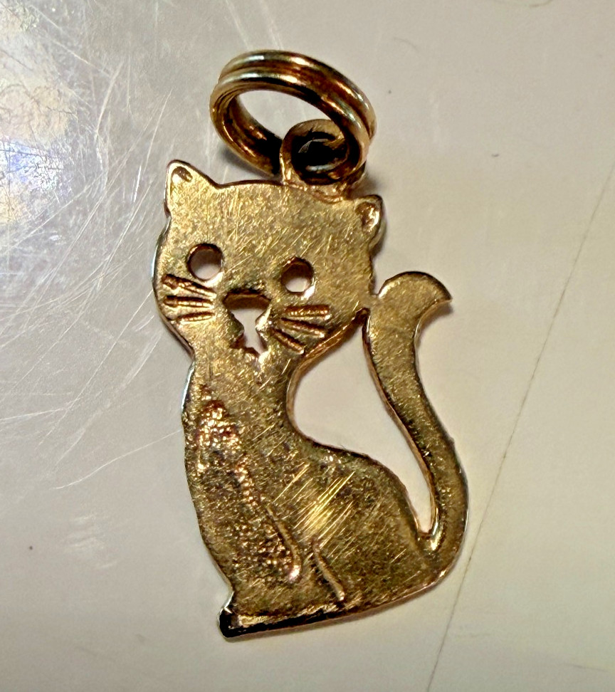 Vintage Solid Gold 14k Cat Pendant/Charm 0.5 in. 0.44g New Old Stock!