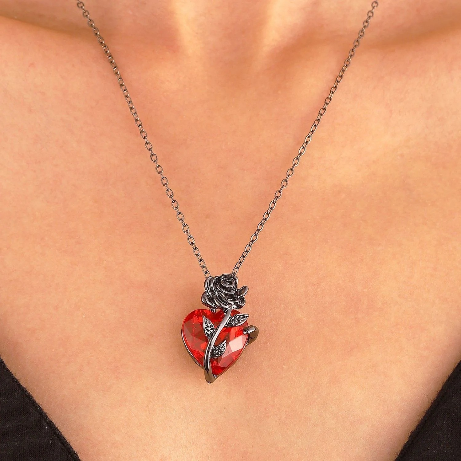 Red Crystal Heart Pendant Necklace Women Vintage Rose Flower Jewelry Gift
