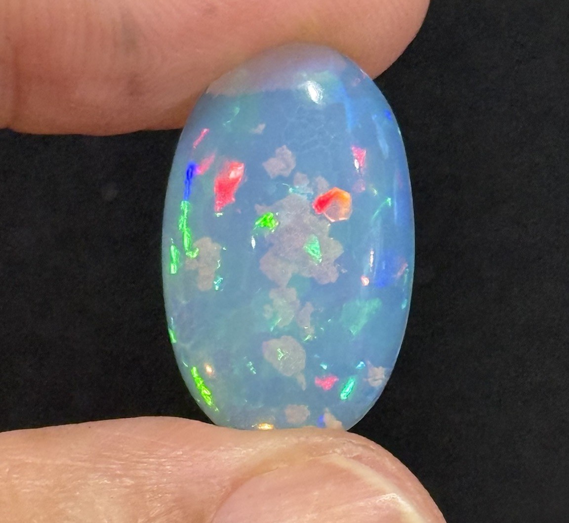 6.10ct 20.7×12.7×4.7mm Fine Galaxy Pin Fire Ethiopian Welo Opal Oval Cabochon