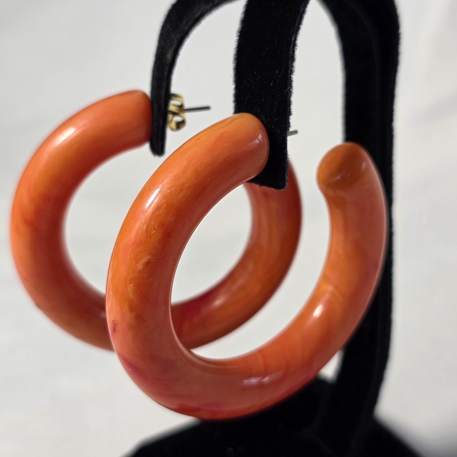 Vintage Coral Orange Marbled Chunky Hoop Earrings C-Shaped Vibrant Color