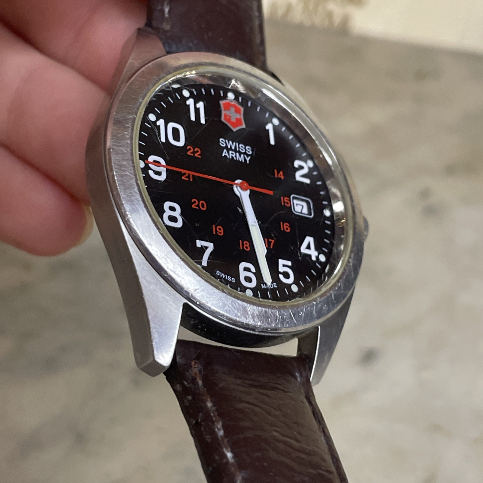 Victorinox Garrison Military Swiss Army Watch 40mm Case 241083