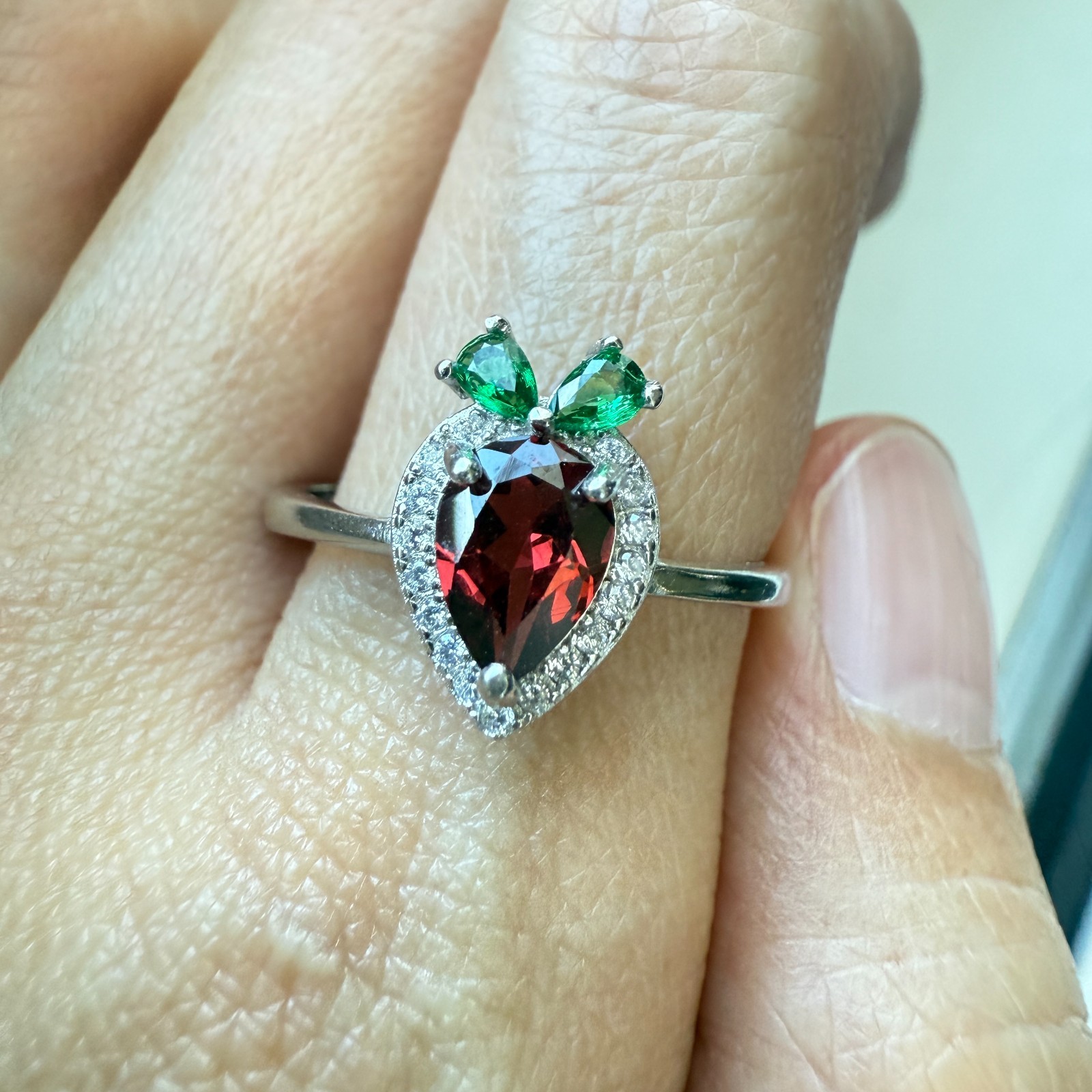 925 Sterling Silver Ring 7x5mm Natural Rhodolite Garnet Zircon Carrot Diopside