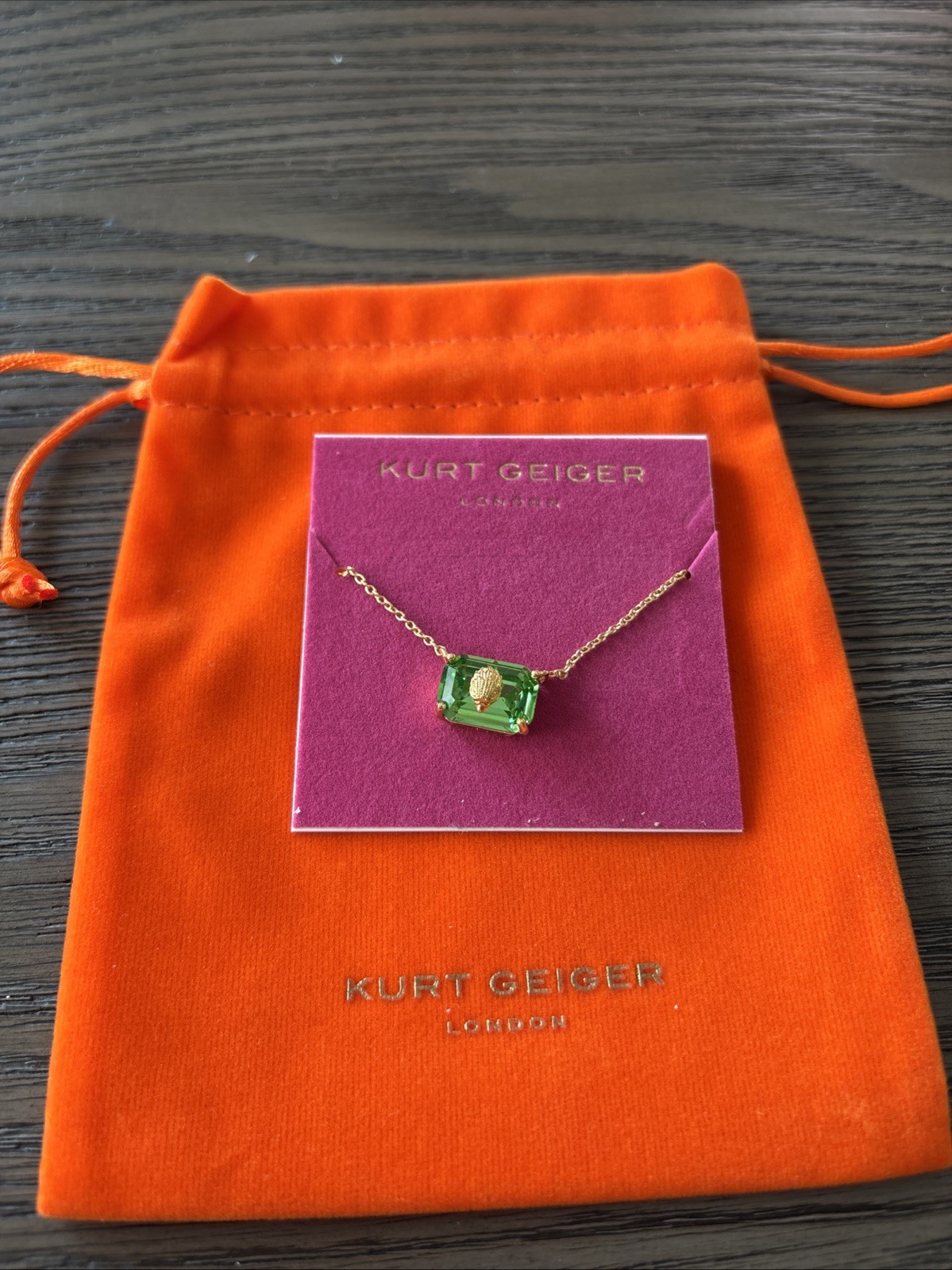 KURT GEIGER LONDON GOLD TONE EAGLE EMERALD CUT PENDANT NECKLACE LIGHT GREEN 16+2