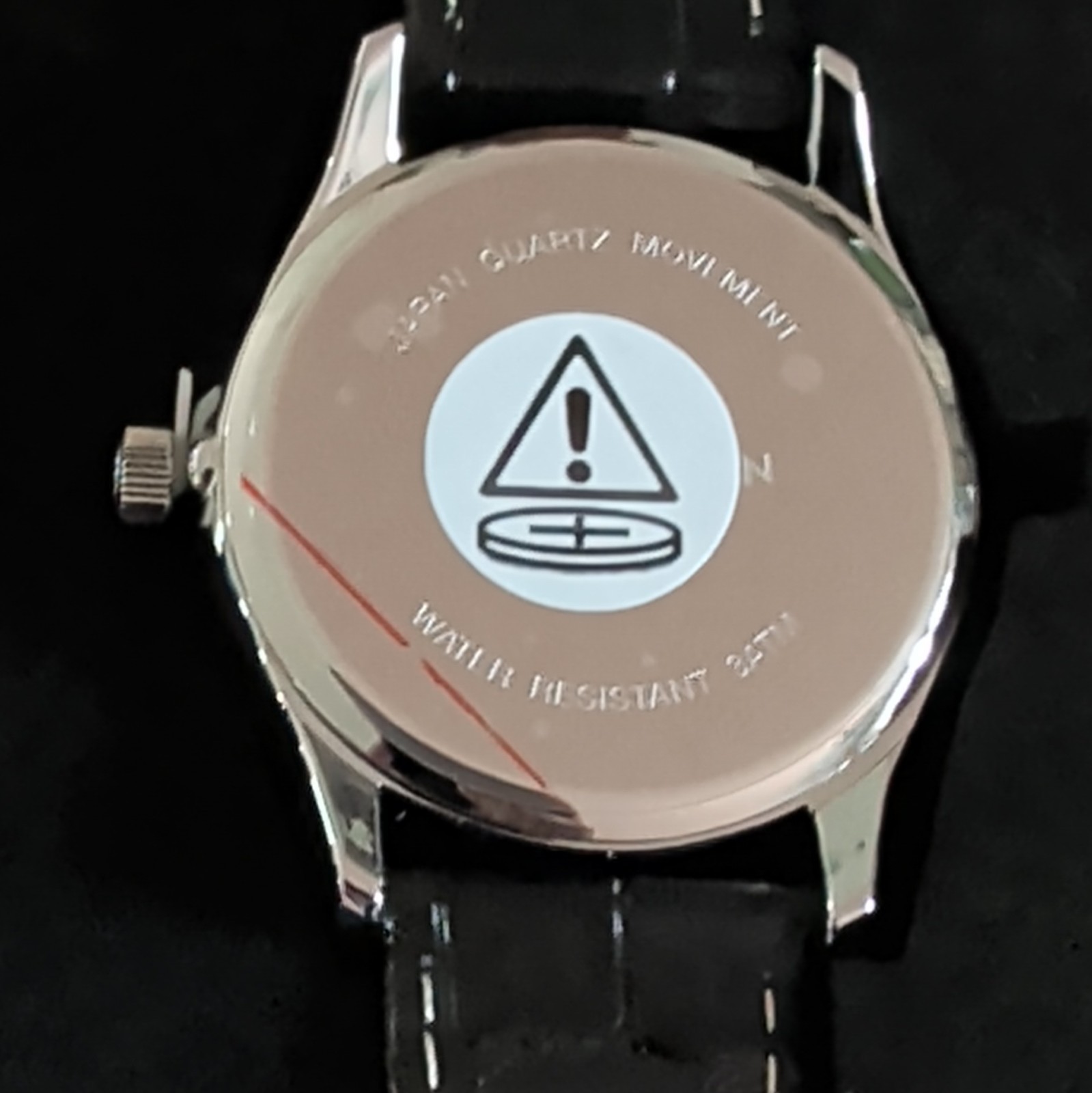 Longvadon Quartz Analog Dress Watch Silver Dial 40mm Steel Black Leather Box