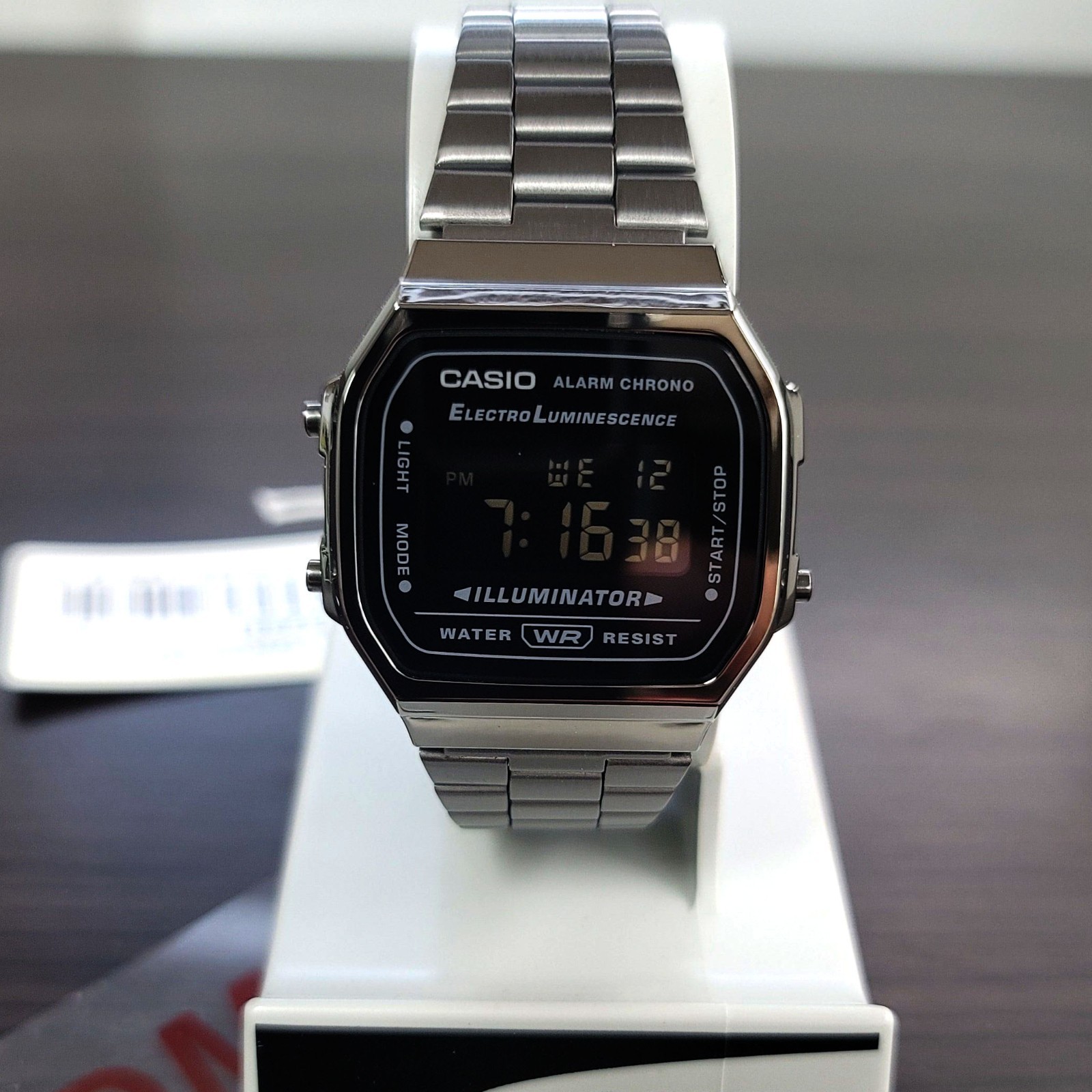Casio A168WGG-1B Vintage Fashion Electronic Metal Watch New Original