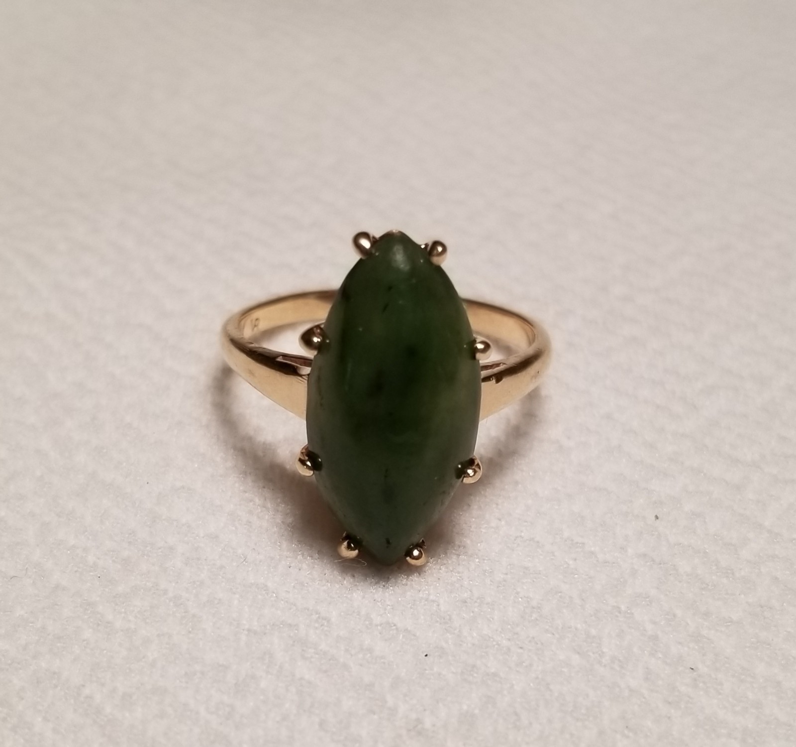 14k Yellow Gold Green Nephrite Jade Marquis Cabochon Ring Size 8 – 4.2 Grams