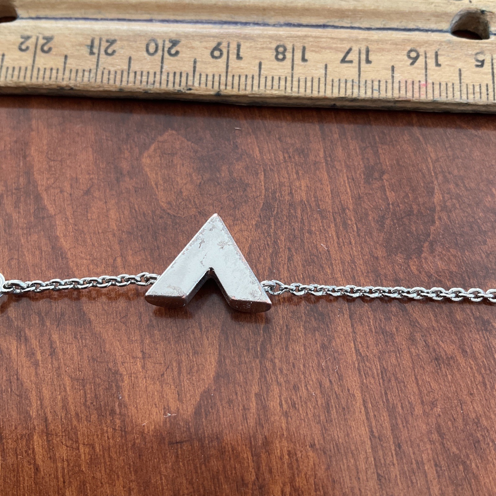 Louis Vuitton Essential V Bracelet