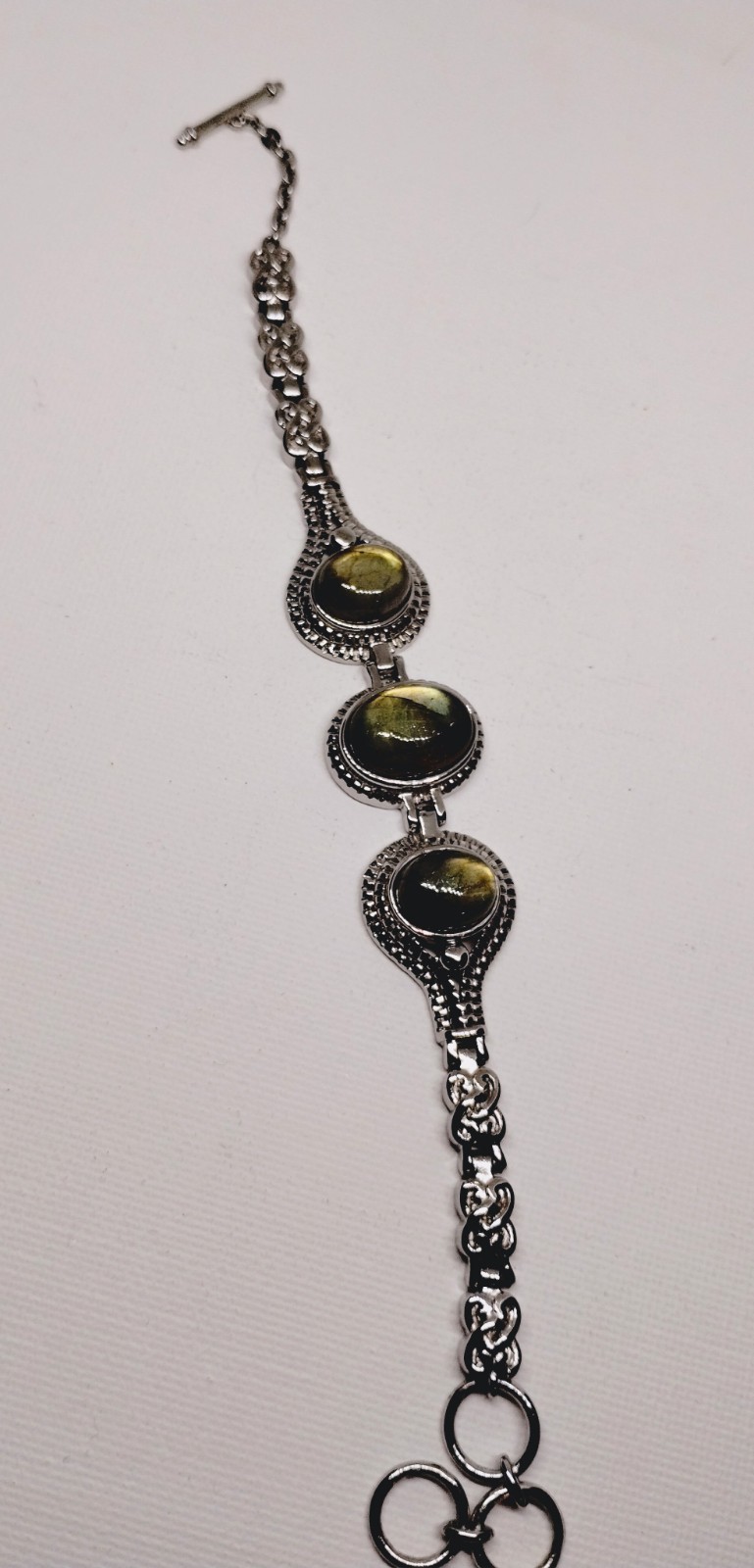 Madagascar Fire Labradorite 22.50 ctw Bracelet in Stainless Steel (6.50-8.0In)