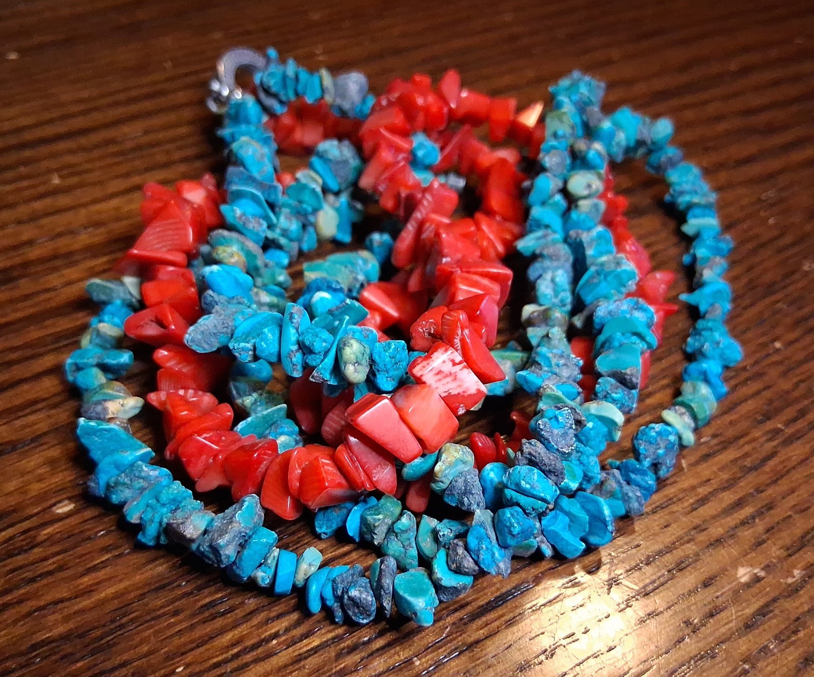 3 Strand Beaded Coral & Turquoise(?) Chip Necklace 16″ See Pics/Description