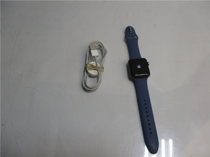 Apple Watch Series 3 A1859 42mm Smartwatch GPS Charger Watch Band