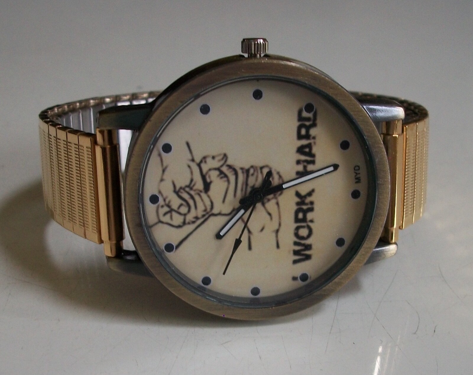 Men’s WORK HARD Fashion stretch band casual watch