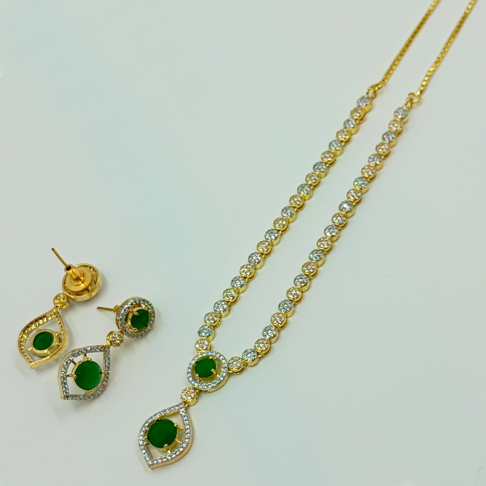 Gold Plated Round Stone Emerald Necklace Set South Indian Bridal Jewelry