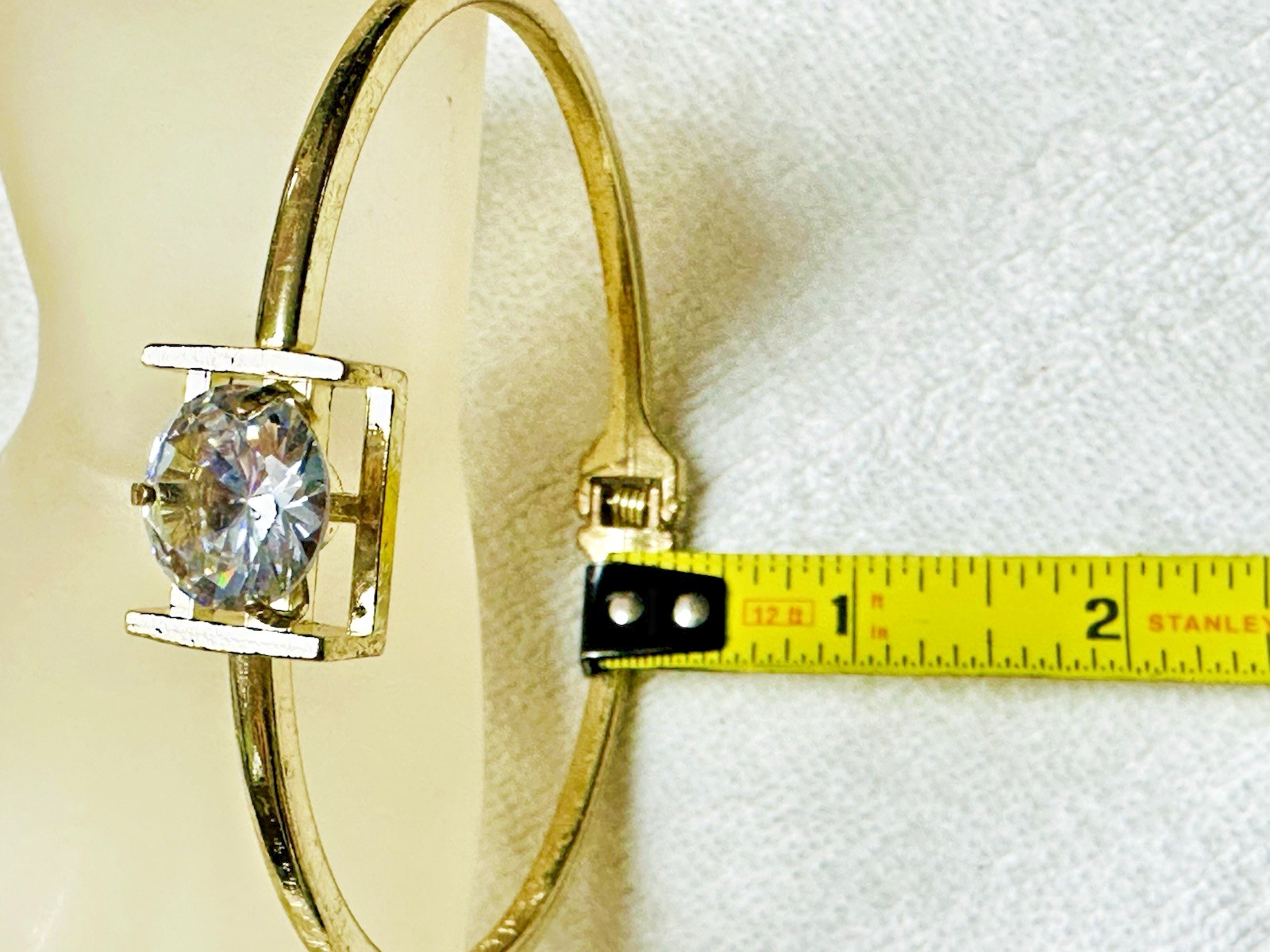 Gold Tone Clamp Bangle Bracelet Huge Rhinestone Focal b183