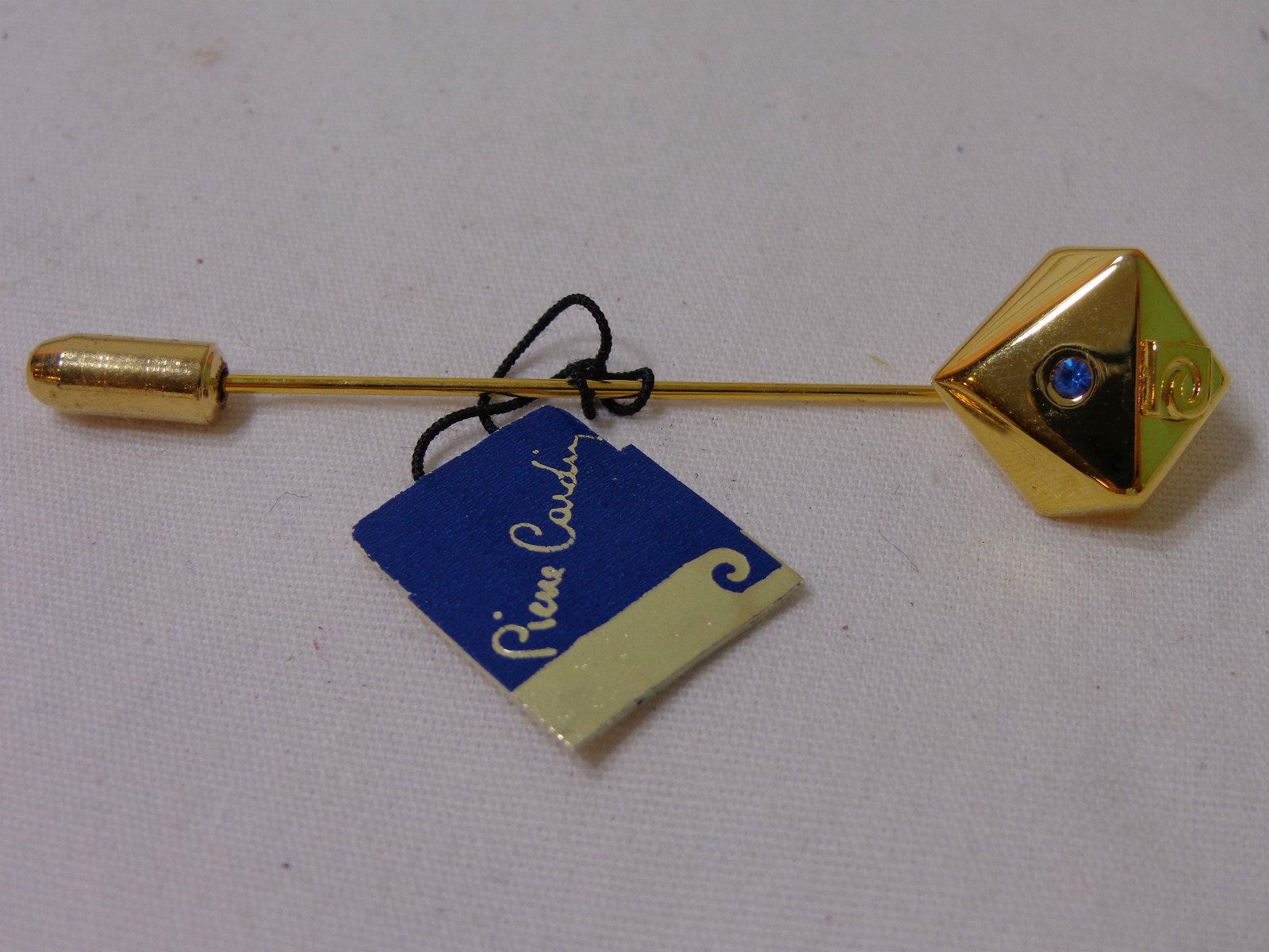 VINTAGE GOLD TONE NOS PIERRE CARDIN STICK PIN TIE BIRTH STONE SAPHIRE SEPTEMBER