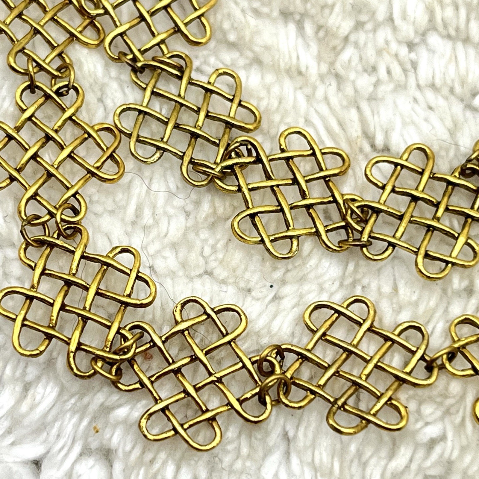 Vintage MMA Necklace Celtic Knot Chain Gold Tone Metropolitan Museum of Art 30″
