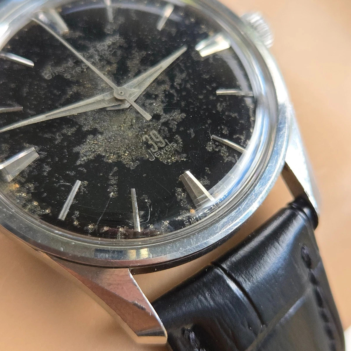 Vintage Girard-Perregaux Gyromatic 39 Jewels tropical Black dial 1950s