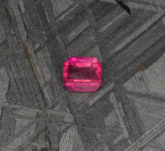 Red Beryl, Red Emerald, Bixbite Gemstone, Wah Wah Mountains, Utah 0.15 ct