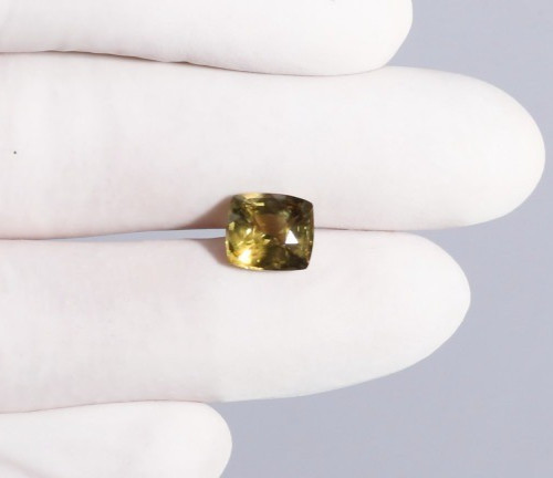 NATURAL ALEXANDRITE 4.08 CARATS Certification – IGI 9.49×8.40 mm