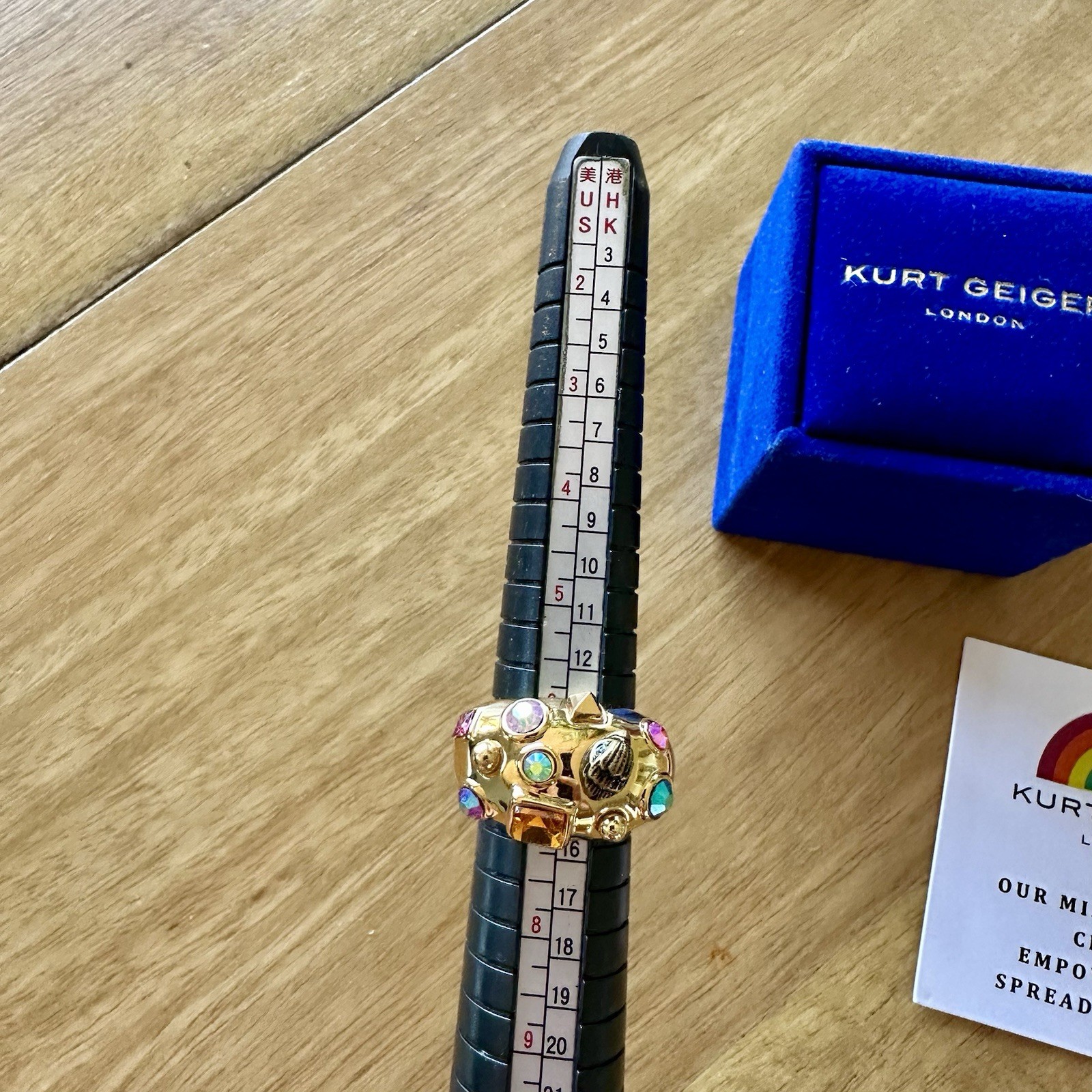 Kurt Geiger London Crystal Dome Cocktail Ring Sz 6.5