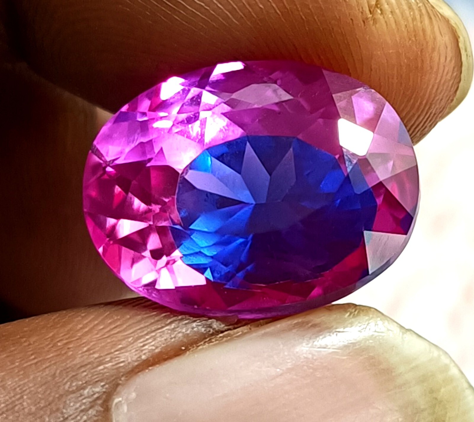 17.5 Ct A++ NATURAL Ceylon PITAMBARI Sapphire Bi-Color Certified Oval GEMSTONE