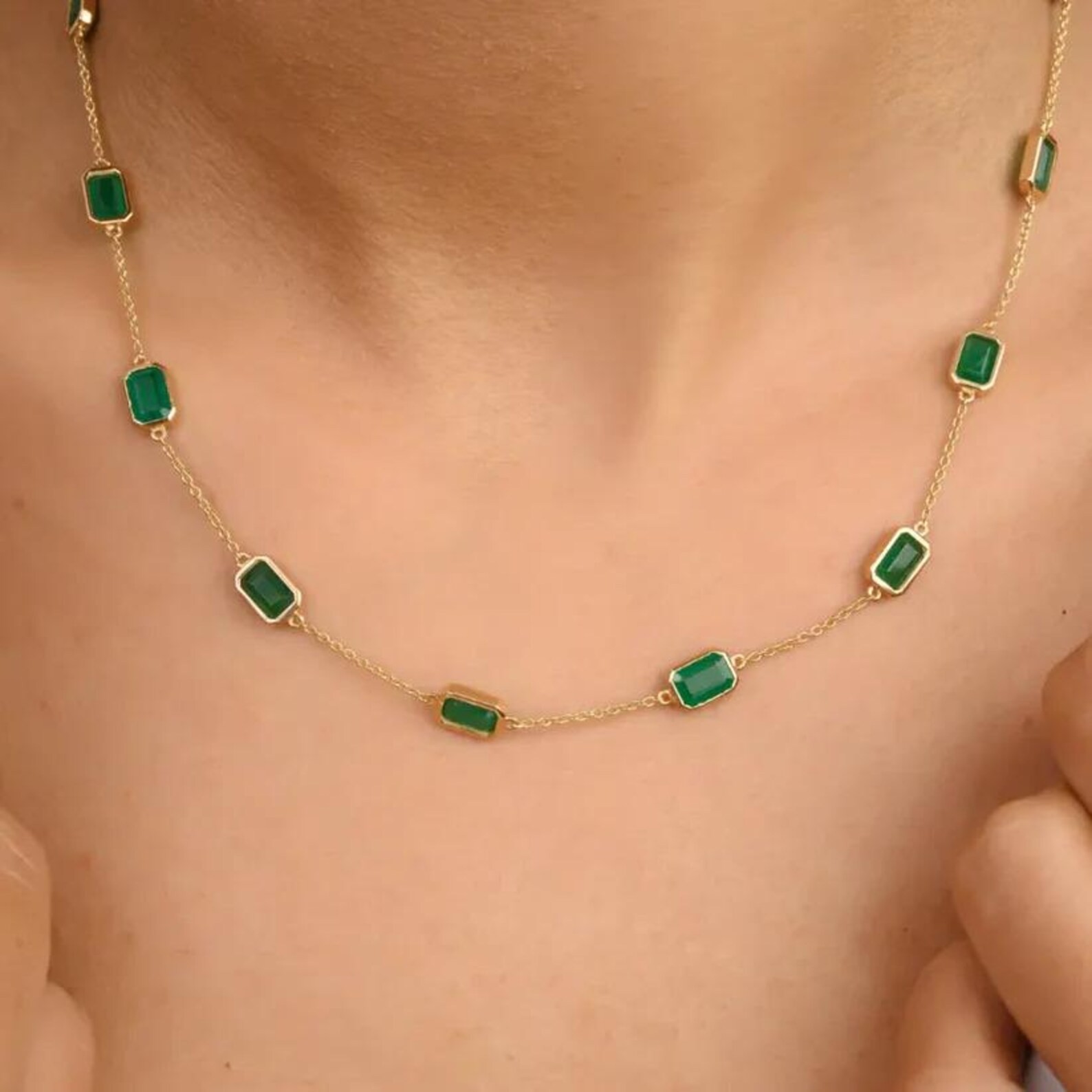 14k Yellow Gold Emerald Cut Natural Green Emerald Station Necklace Chain Bezel
