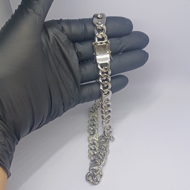 18″ 12mm Crystal Paved Miami Gucci Link 3 Point Paved Box Clasp