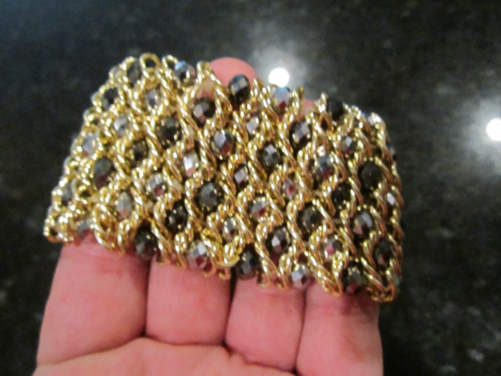 VINTAGE METAL BRACELET – HEAVY AT 93g – BRACELET FITS TO 7 1/2″ – OFC-R