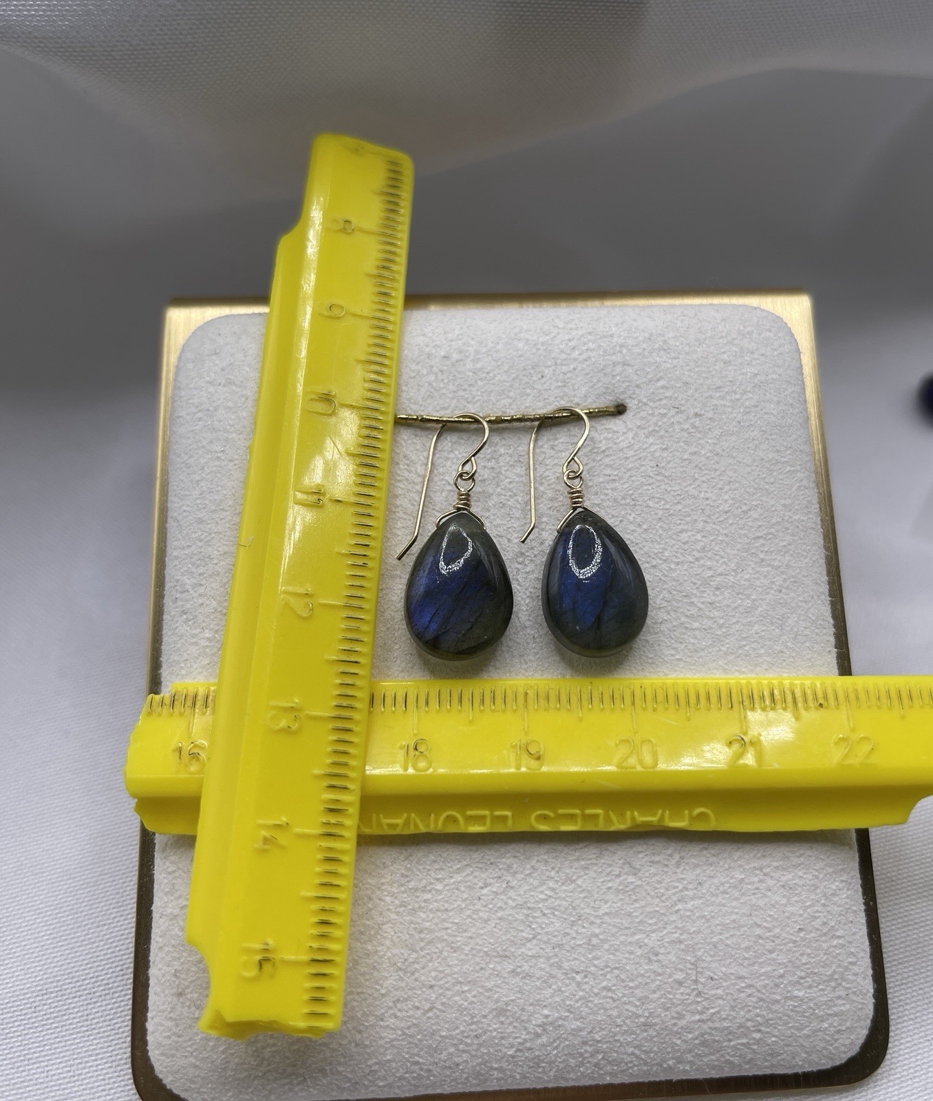 Labradorite Earrings Natural Briolette Blue Flash – 14k Gold Filled