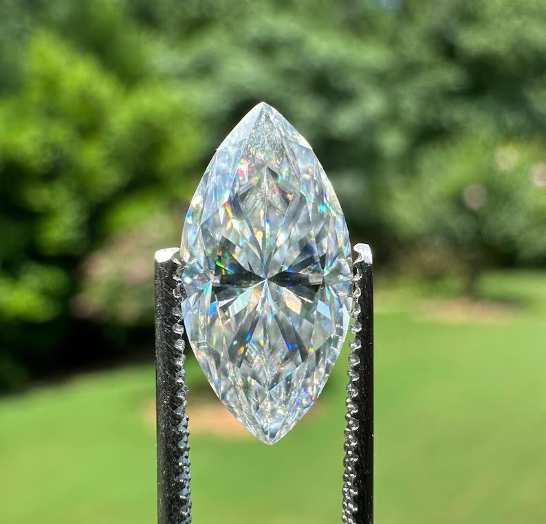 Stunning 1 CT Certified Natural White Diamond – Marquise Cut, VVS1 D Grade H15