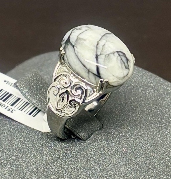 Austrian Pinolith Ring Stainless Steel 10.00ctw Size 7. (#041)